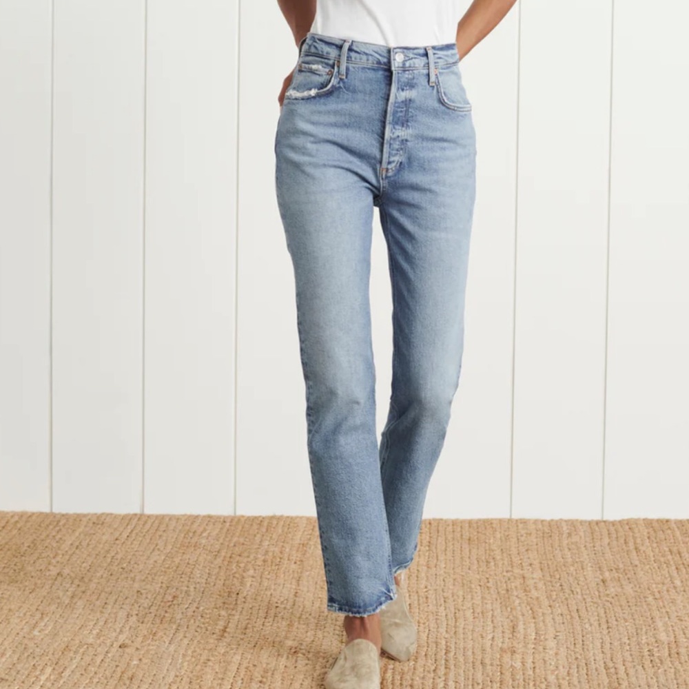 Agolde Riley jeans in size 25 in perfect condition